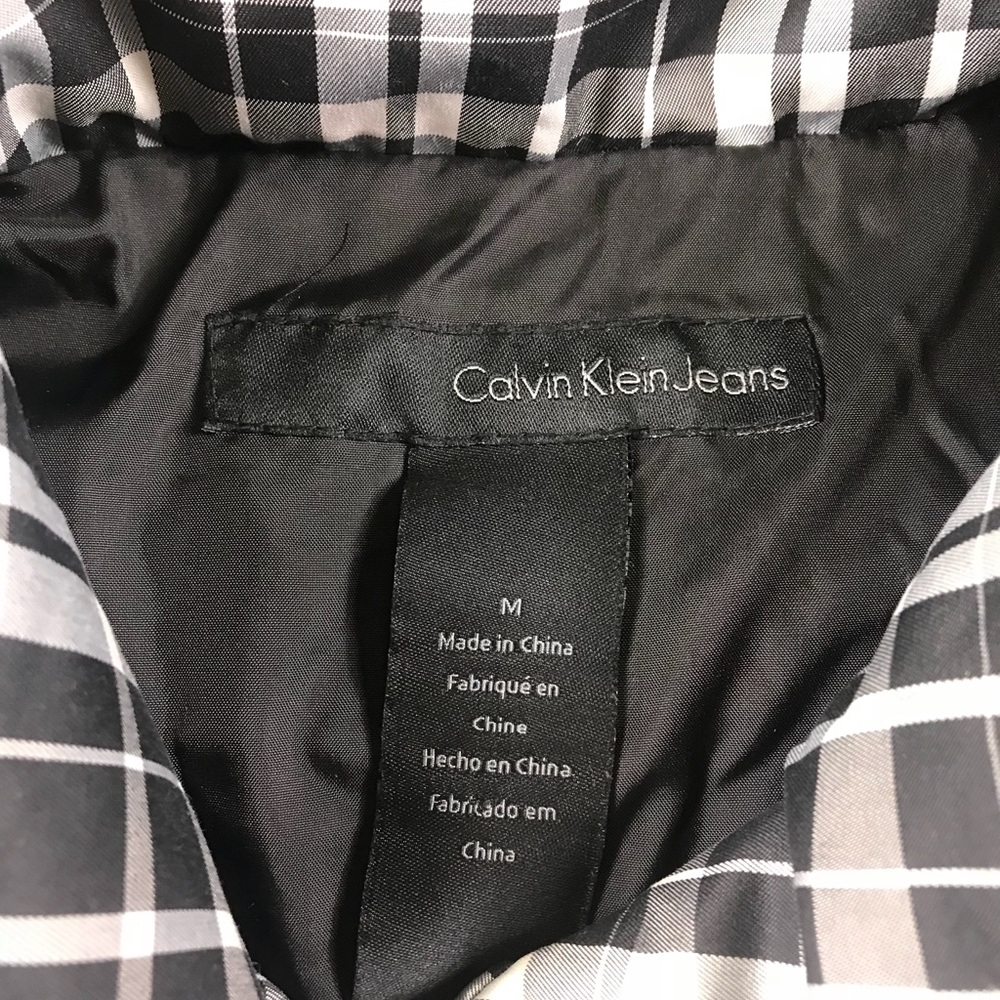 🦓Women’s Calvin Klein Striped Zebra Puffer Vest M - Picture 7 of 7